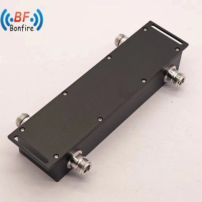 RF 하이브리드 컴바이너 2 in 2 698-4000MHz 로우 Vswr 실내/외장용