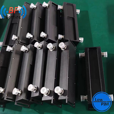 하이브리드 컴바이너 5G 제품용 2X2 RF 커플러 698-4000MHz N 여성 광 주파수 범위