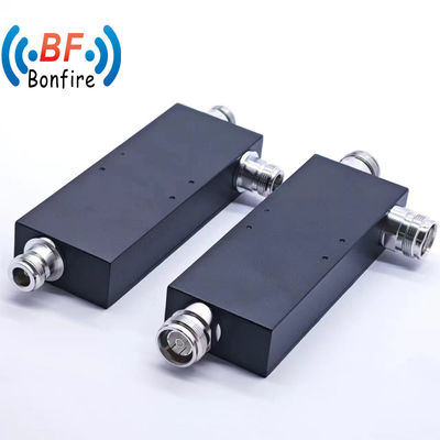 N-F 방향 결합기 698-4000MHz 검은색 패키지 총 무게 0.200kg 06/07/08/10/15dB