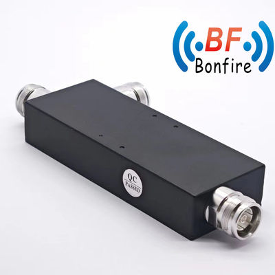 N-F 방향 결합기 698-4000MHz 검은색 패키지 총 무게 0.200kg 06/07/08/10/15dB