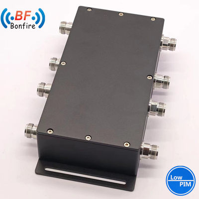 100W 617-3800MHz DIN-여성 4 in 4 7dB 하이브리드 커플러 콤비네이터
