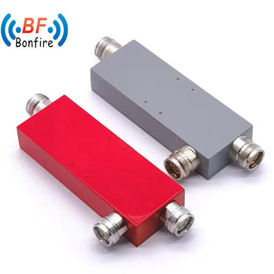 300W 0.3dB RF 낮은 삽입 손실 반응 하위티 방향 결합기 698MHz-3800MHz 25dB 결합 정도