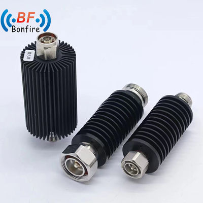 SMA 남성에서 여성 동축 RF Attenuator DC-3800MHz 50W 일정한 Attenuator 정밀