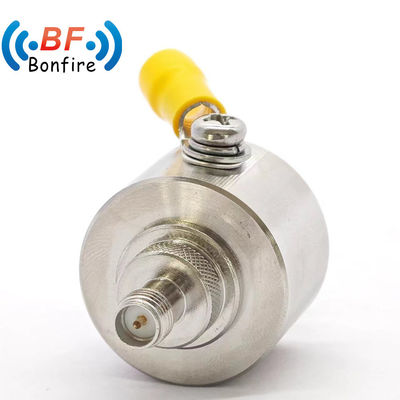 RF 번개 차단기 듀얼 여성 F 잭에서 F 잭 동축 케이블 급증 보호기 698-3800MHz 실내 / 야외 IP65