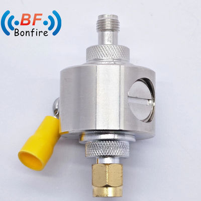 RF 번개 차단기 듀얼 여성 F 잭에서 F 잭 동축 케이블 급증 보호기 698-3800MHz 실내 / 야외 IP65
