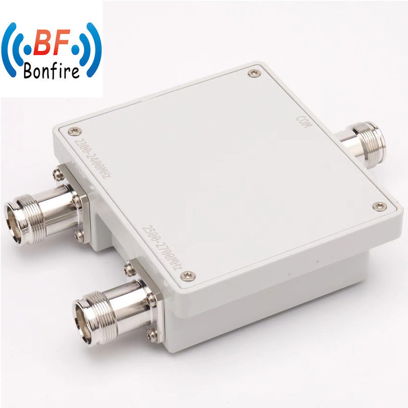 4.3-10 F 인터페이스 듀얼 밴드 로우 픽 컴바이너 380-960 1710-2700MHz 듀얼 밴드 커버리지
