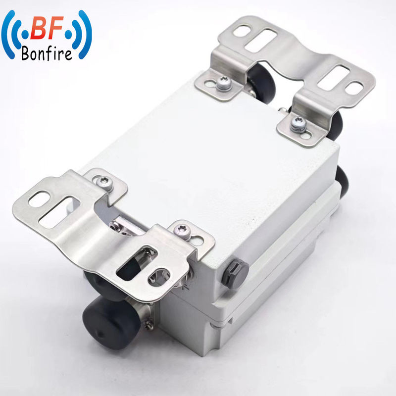 1710-1880/1920-2170/2300-2700MHz RF 로우 피임 쿼드플렉서 회색 쿼드 밴드 조합기 -155dbc