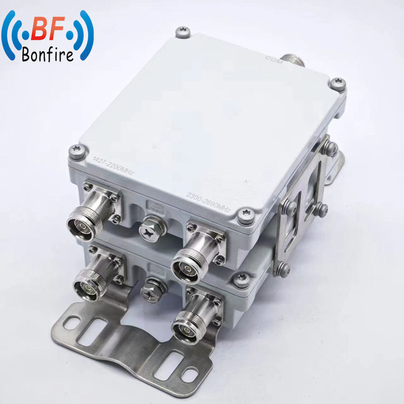1710-1880/1920-2170/2300-2700MHz VHF UHF RF 디플렉서