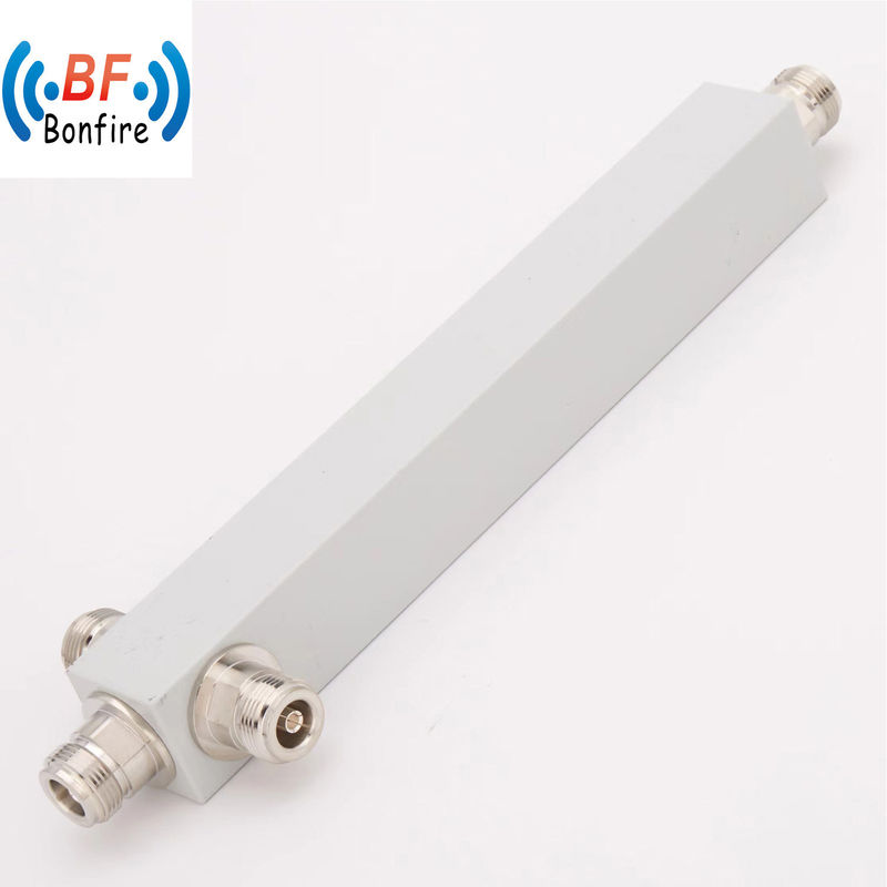 패키지 총 무게 0.410kg 698-4000MHz 3 차원 펄스 전력 분할기 Das Ibs N-F