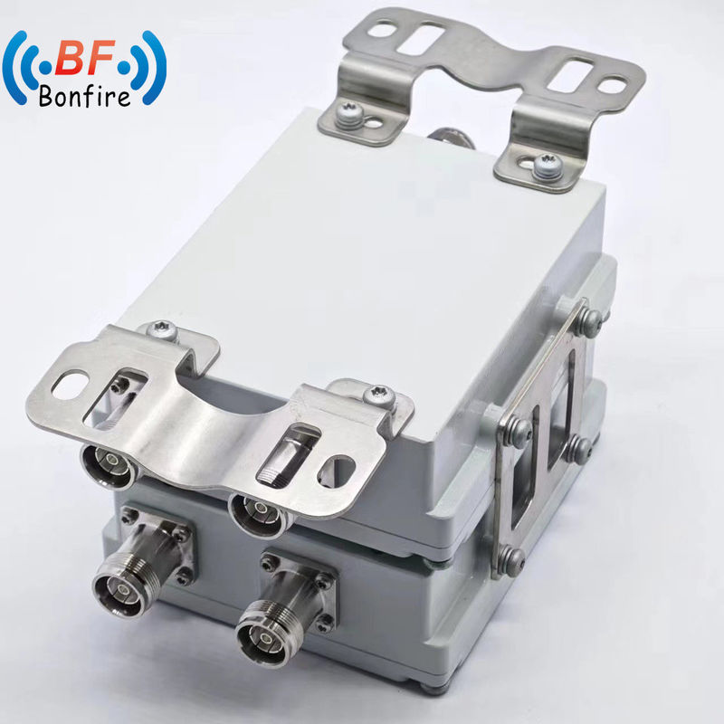 200W RF 트리플렉서 698-960 1710-2170 1920-2710 2300-2400 2500-2700MHz UHF 조합 디플렉서