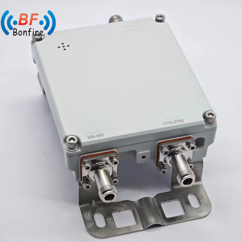 고객 서비스 RF 디플렉서 1710-1880 1920-2170 2300-2400 2500-2700MHz 단위 -160dbc