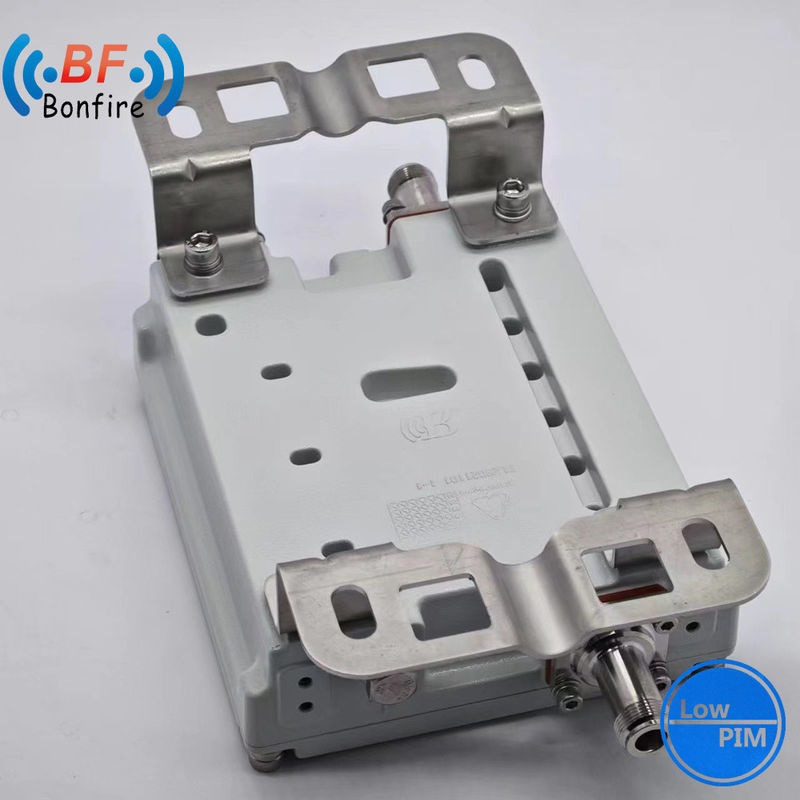 낮은 PIM -160dbc 1920-2170 2300-2400 2500-2700MHz RF 디플렉서