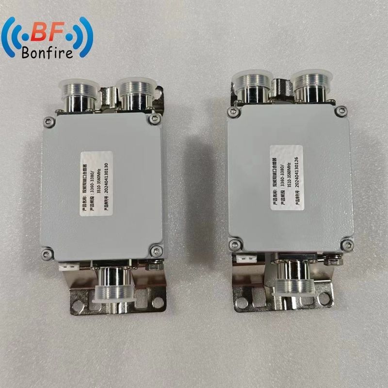 100W RF 고정 억제 RF 결합기 2300-2400 2500-2700MHz 40dB N 타입 듀얼 밴드 결합기