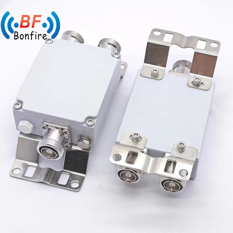 용량 200W N 남성에서 여성 RF Attenuator 15dB DC 2300-2400 2500-2700MHz 50 오엄