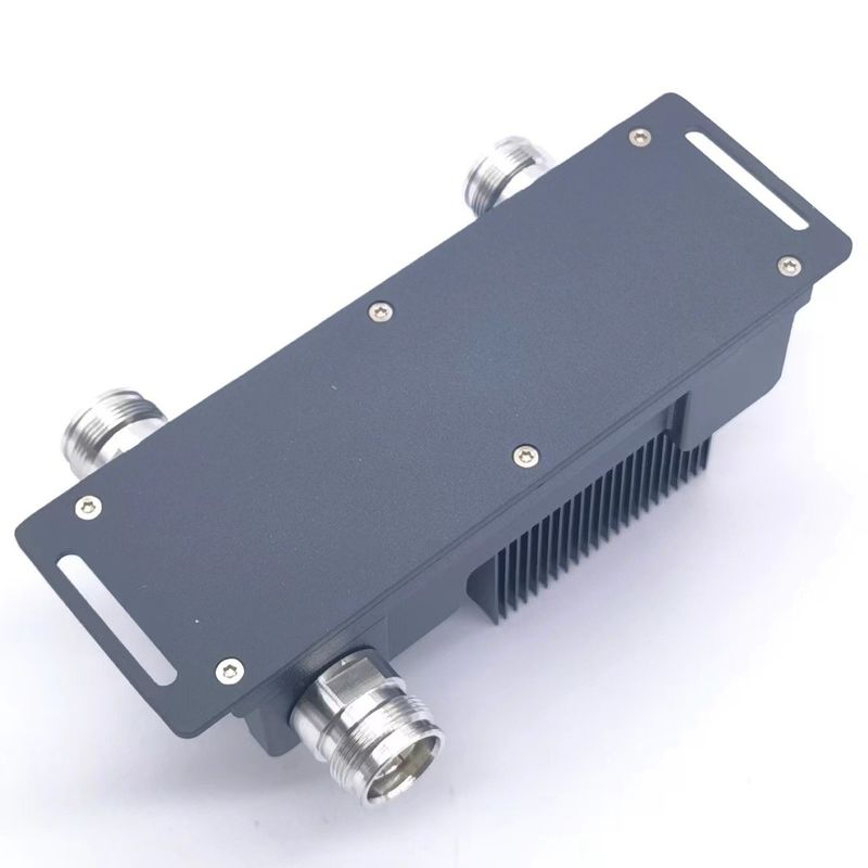 4.3-10-F 인터페이스 하이브리드 컴바이너 2 in 1 698-3800MHz 효율을 향상시키기 위해