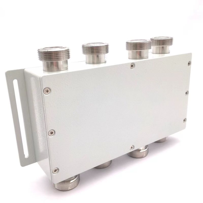 패키지 총중량 2,000kg 하이브리드 결합기 하이브리드 결합기 4 in 4 617-3800MHz DIN-F