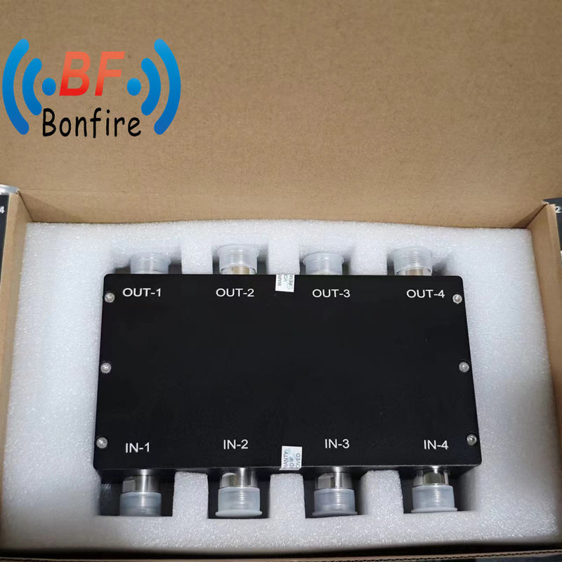 회색/붉은/검은/개인 맞춤형 광대역 698-3800MHz 4.3-10 여성 IP65 하이브리드 조합기