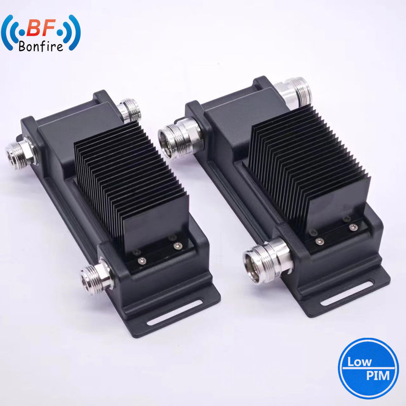 회색 하이브리드 커플러 VHF 617-3800MHz N 여성 인터페이스 인 빌딩