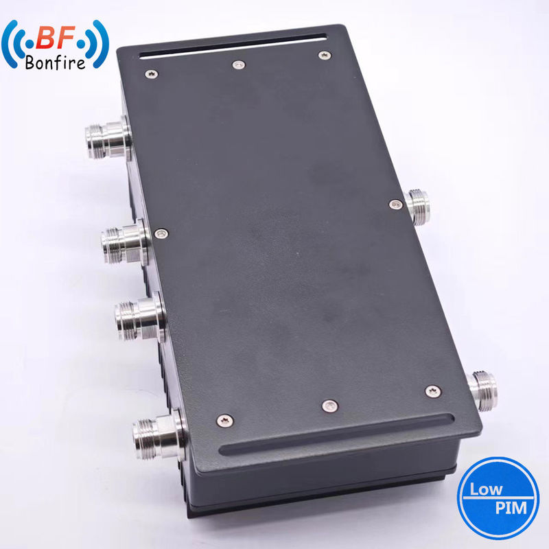 3dB 하이브리드 결합기 N 여성 RF 하이브리드 결합기 617-3800MHz 아래 데이터 테이블 참조