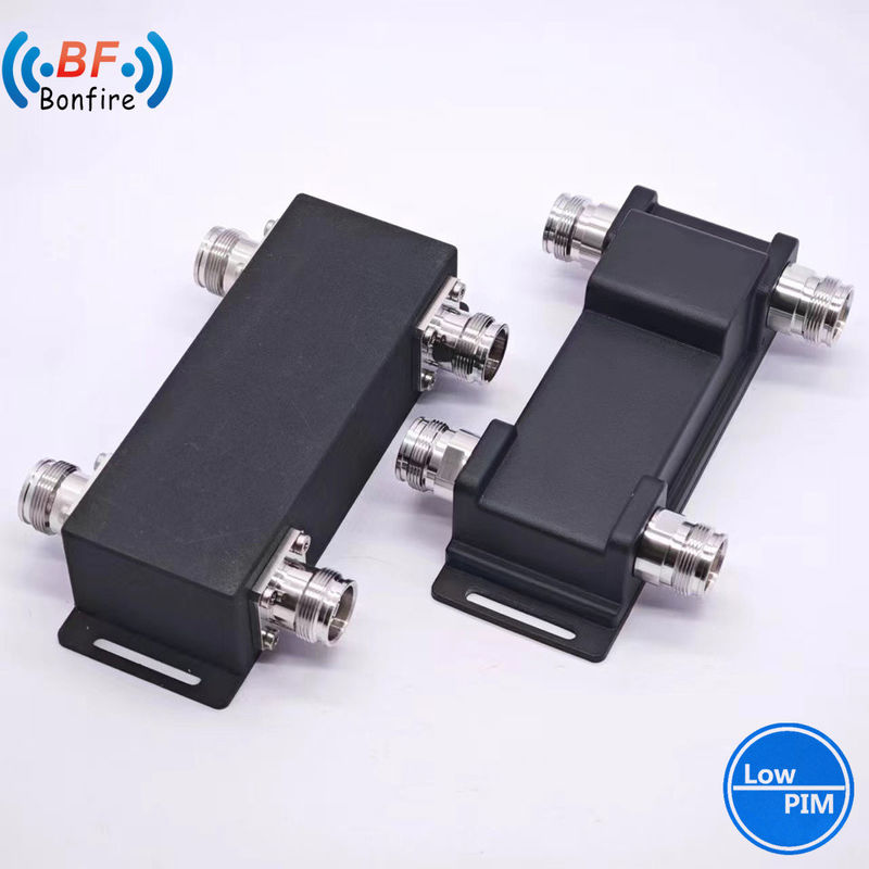 698-4000MHz 2X2 3dB 하이브리드 결합기 저 핑 하이브리드 결합기 4.3-10 Ibs Bts Das를 위한 여성
