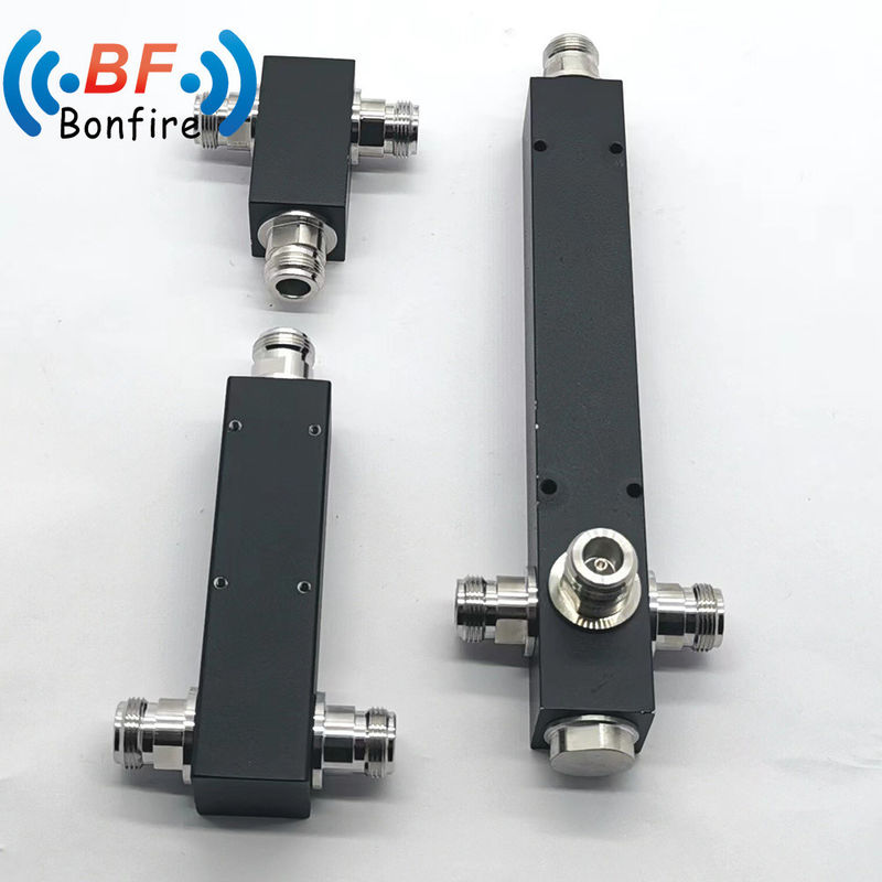50W 698-6000MHz DIN-여성 커넥터 IBs Bts Das 준비 된 2 차원 마이크로 스트립 RF 전력 분할기