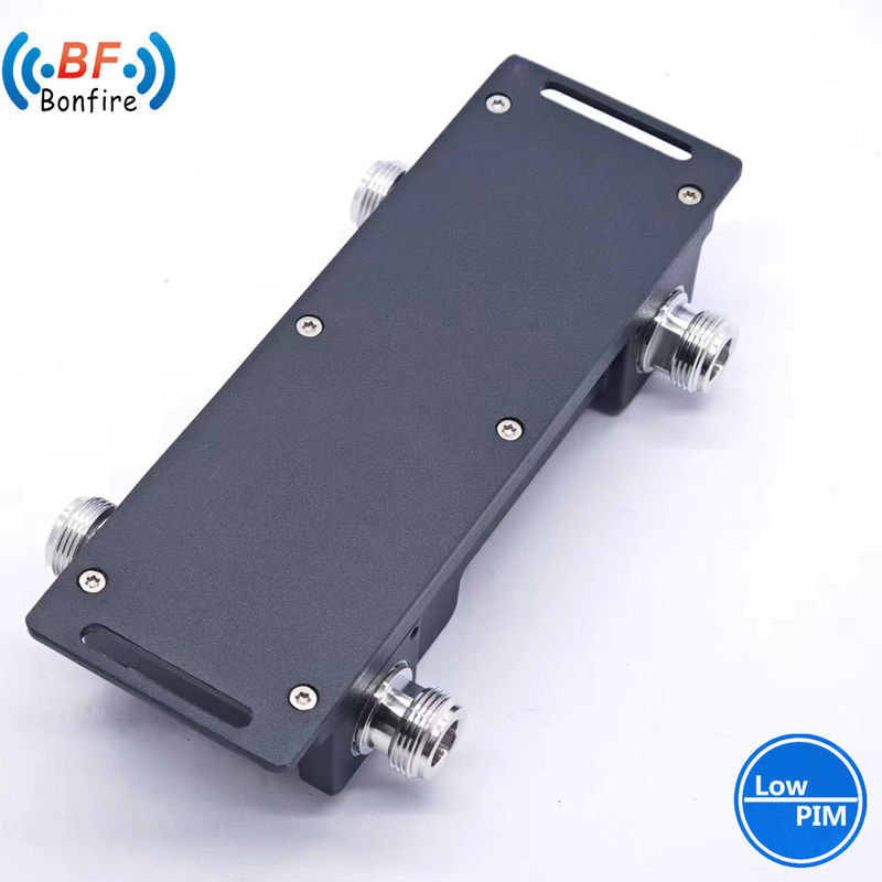 VHF 하이브리드 커플러 698-4000MHz 2X2 3dB 하이브리드 커블러 4.3-10-F/DIN-F/N-F 인터페이스
