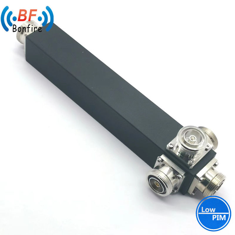 300W 회색 2차원 전력 분산기 N SMA 여성 통신 초대폭 분산기 0.6-6GHz