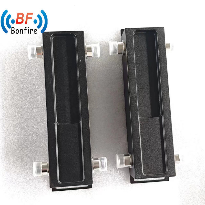 실내/외부 IP65 698-4000MHz RF 하이브리드 커플러 2X2 무선 파도 유도 커플링