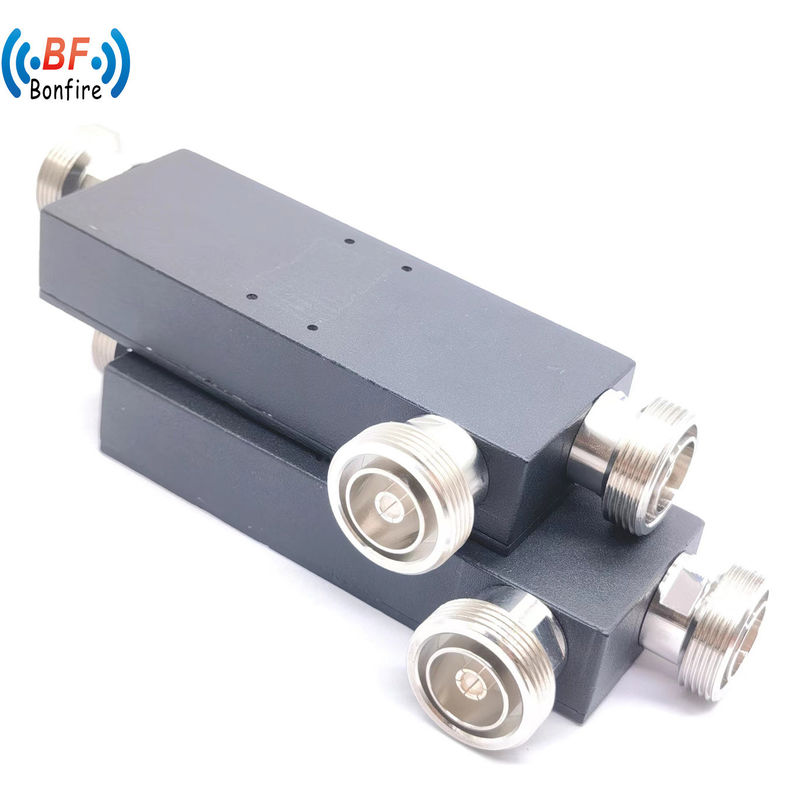 18.00cm * 4.00cm * 3.00cm 패키지 크기 5dB 6dB 7dB 8dB 방향 결합기 698-4200MHz D-F