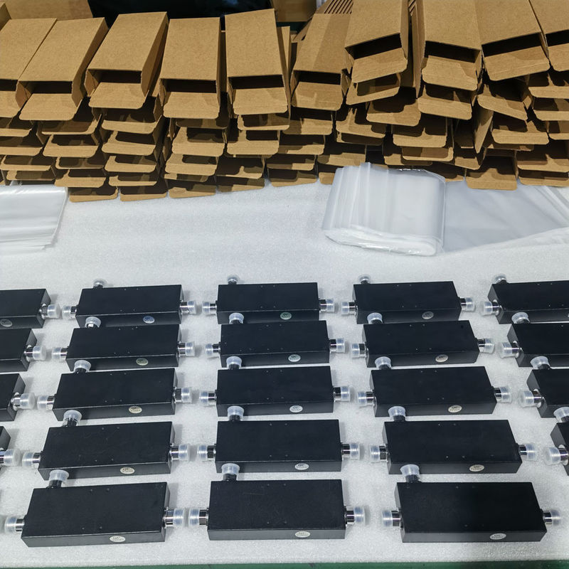 OHQ-0560-XX1101 N-F 인터페이스 555-6000MHz 건물 내부 솔루션용 액티브 커플러