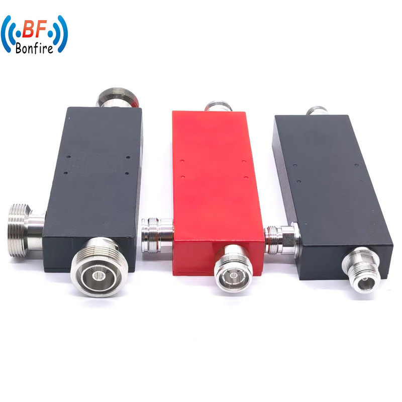OHQ-0742-XX7701 555-6000MHz 15dB 20dB 30dB 공기공간 결합기 RF 마이크로파 결합기