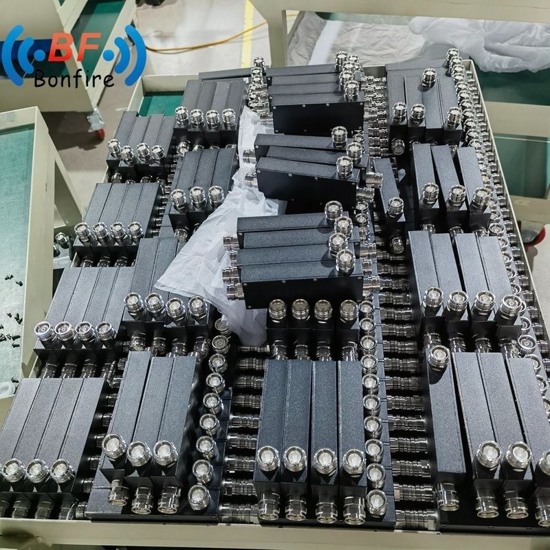 이브스 다스 5g 와이드 밴드 698 3800MHz 200/300W 10dB 캐비티 RF 방향 결합기 사용자 정의