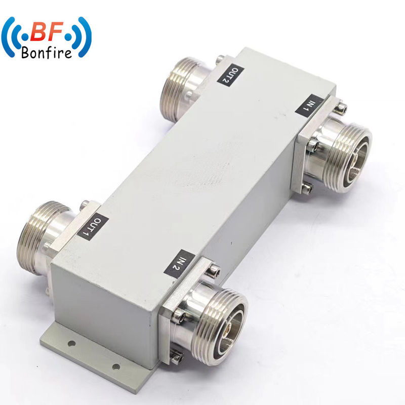 고 단열 50W 617-3800MHz N-여성 2에서 2 3dB 하이브리드 커플러 컴바이너 DQ-XXXXX