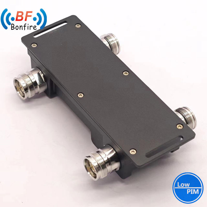 617-3800MHz N-여성 200W 2에서 2 3dB 하이브리드 커플러 결합기 Ibs DIN-F/4.3-10-F